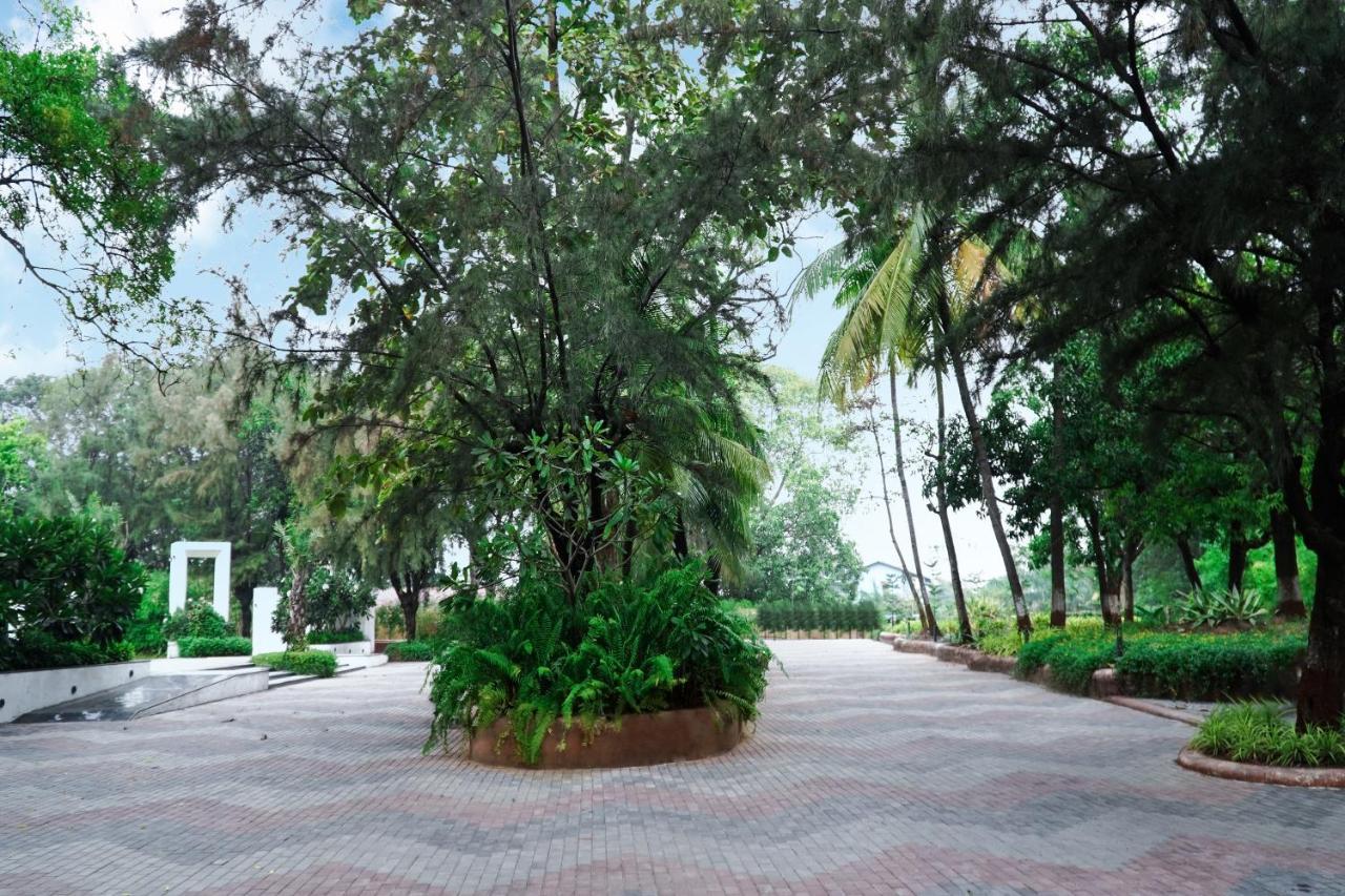Shanti Resorts Valsad Ngoại thất bức ảnh