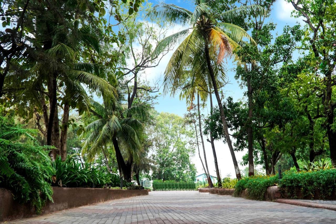 Shanti Resorts Valsad Ngoại thất bức ảnh